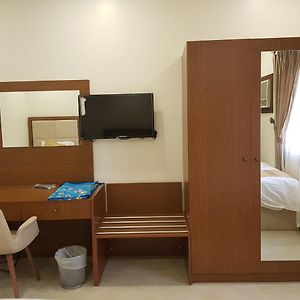 Twin Room Private Bathroom